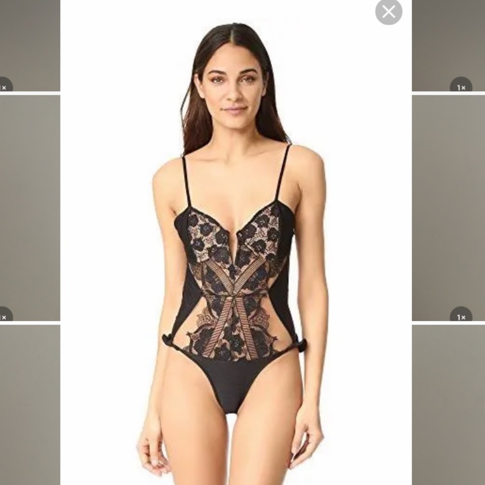 CORSICA LACE ONE PIECE